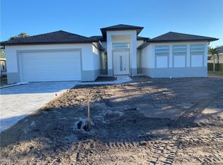 1816 SE 1st Terrace Cpe, Coral, FL 33990