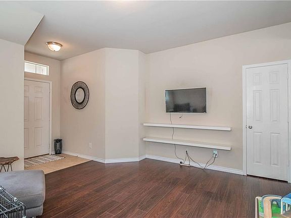 5th image of 1248 Cottonwood Dr