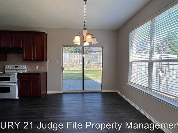 5th image of 4300 Silent Brook Ct
