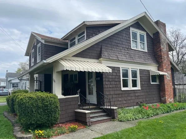 109 Chestnut St, Penn Yan, NY 14527