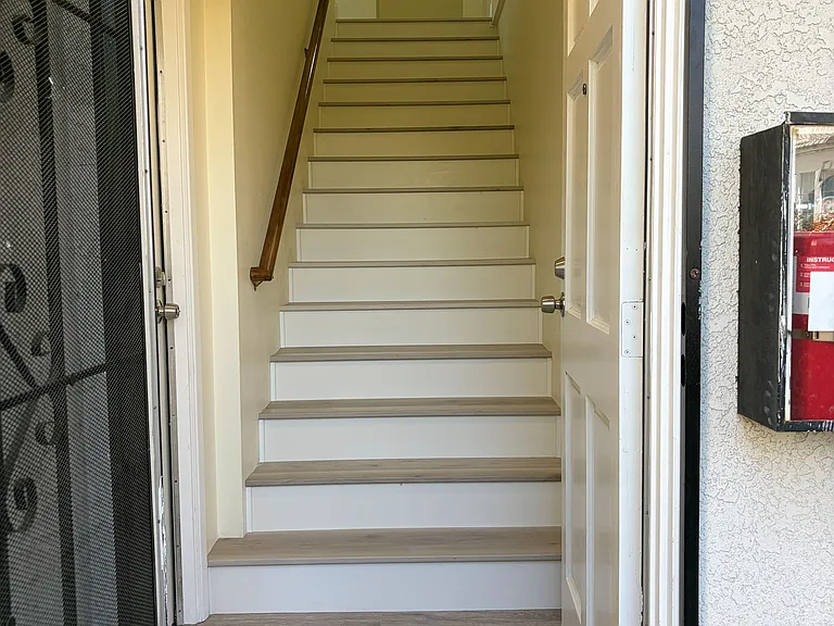 9011 E Fairview Ave #B — Photo 6