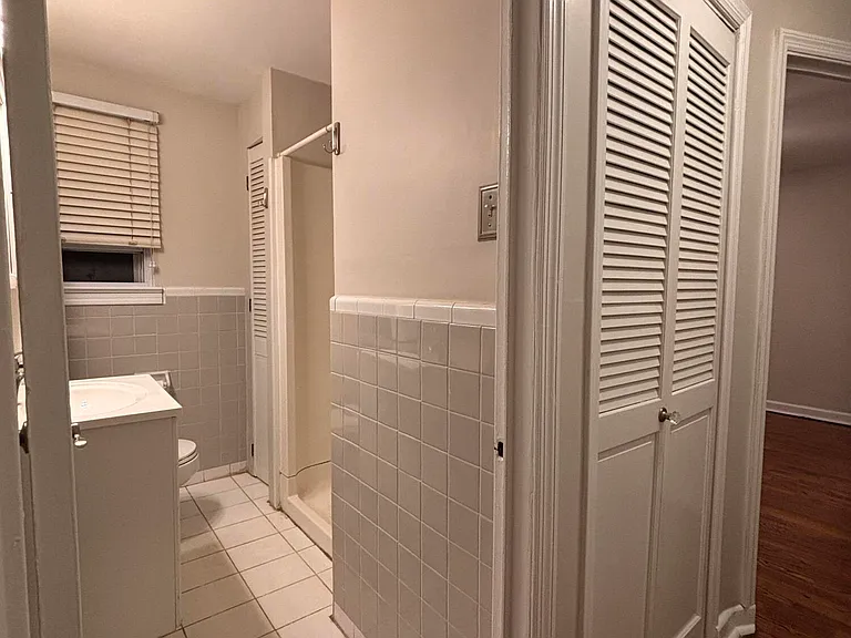 139 Manor Dr — Photo 5