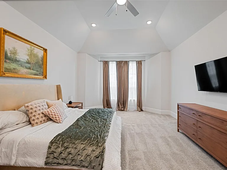 622 Platinum Stone Ln — Photo 17