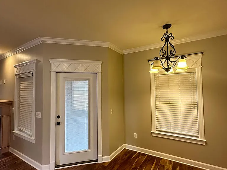 115 Hayley Dr — Photo 11