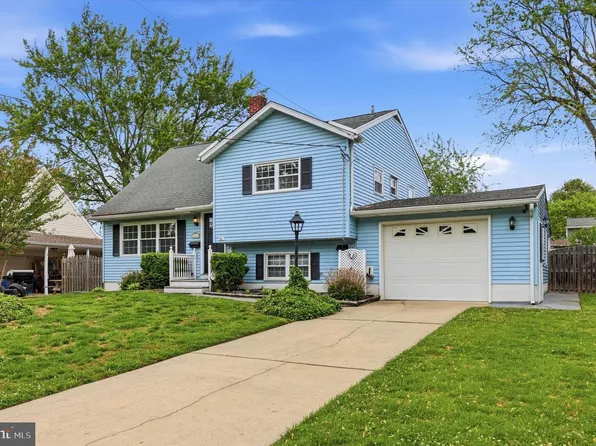 24 Barclay Dr, Pennsville, NJ 08070
