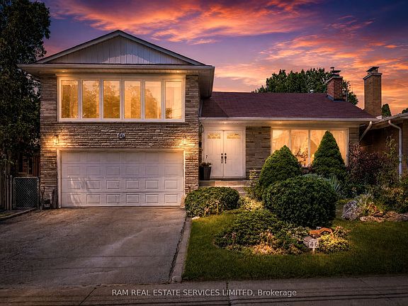 3rd image of 46 Summitcrest Dr
