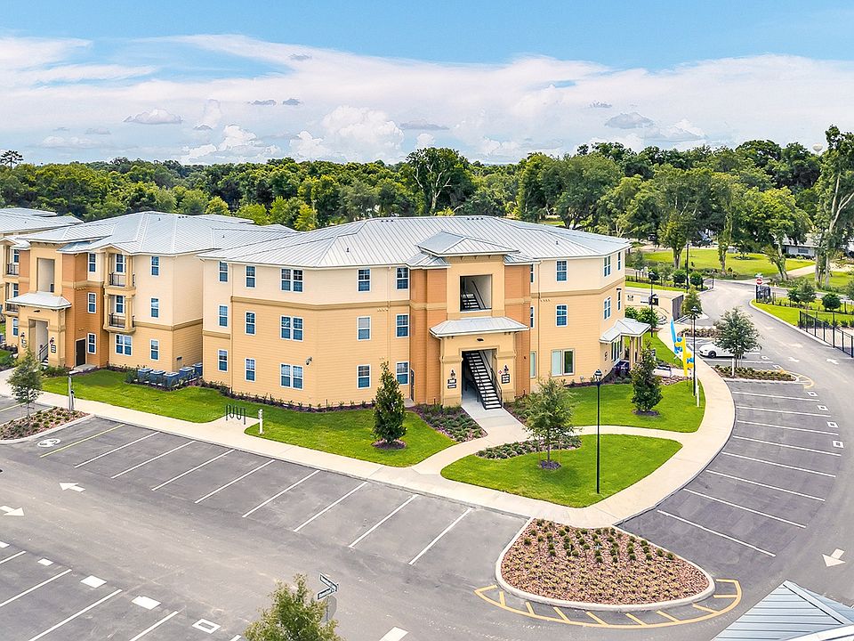 Wildwood Preserve Apartment Homes 7011 Homestead Loop Wildwood FL