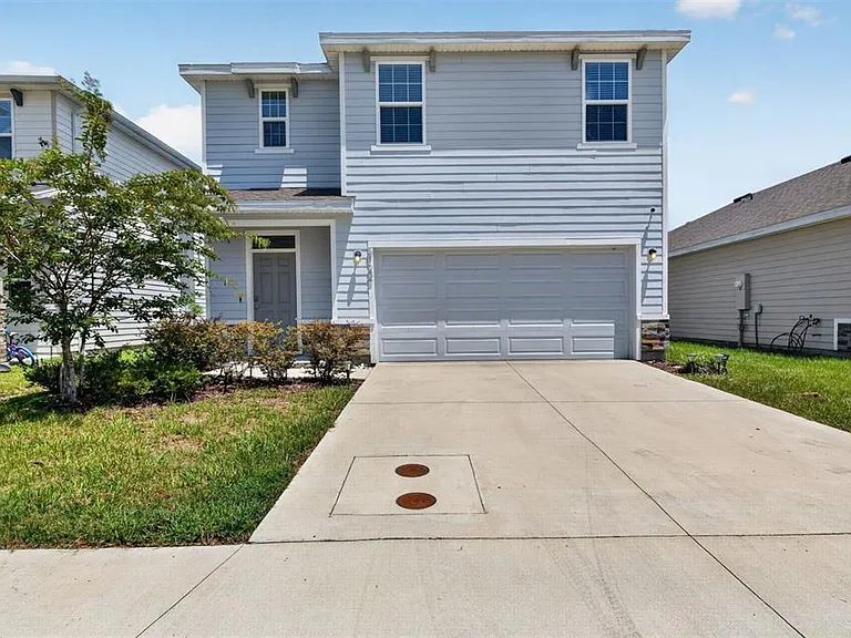5122 SW 49th Ln — Photo 1