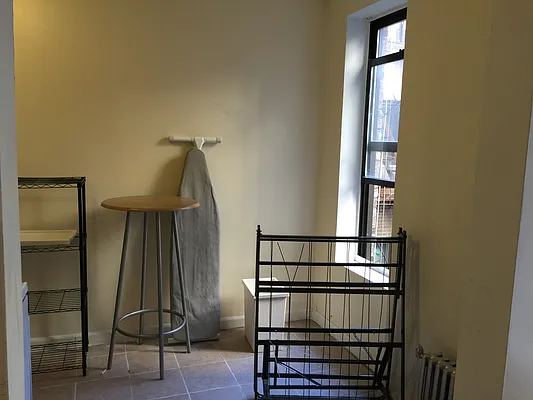 Rented by Edward Gugenheim, LREB | media 47