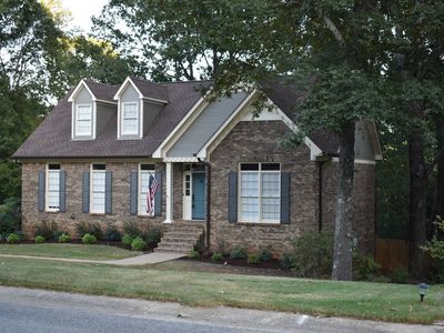 1725 Monteagle Dr, Hoover, AL, 35244