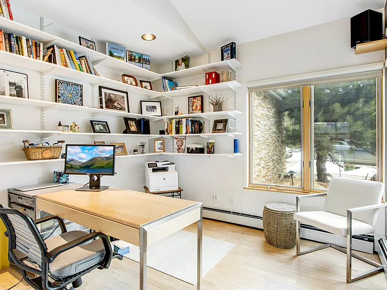 Main level office/workout room or 5th bedroom