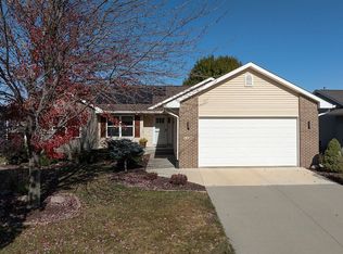 1120 Tiara Dr NE, Cedar Rapids, IA 52402