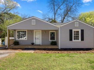 616 Perry Rd, Greenville, SC 29609