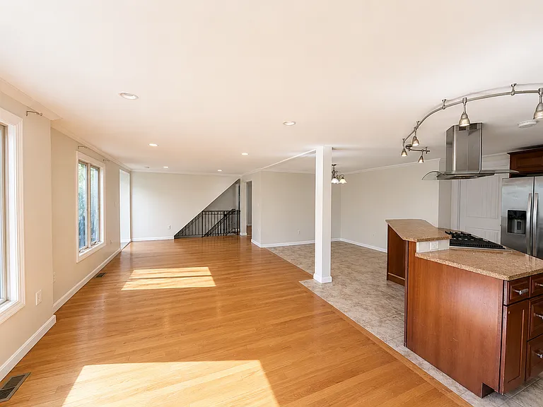 169 Summer St — Photo 13