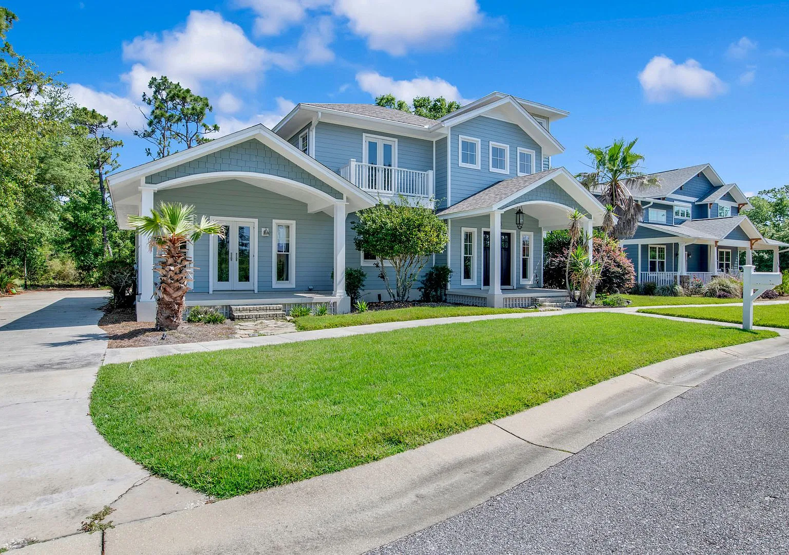 Sprawling Pensacola home close to NAS Pensacola, Downtown & Beaches! Community Pool! — Photo 1