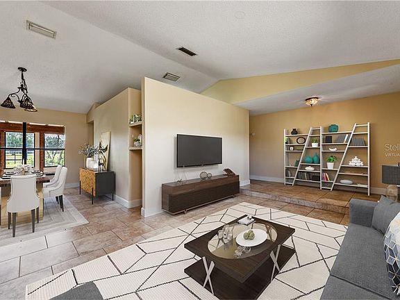 3rd image of 20416 Majestic St