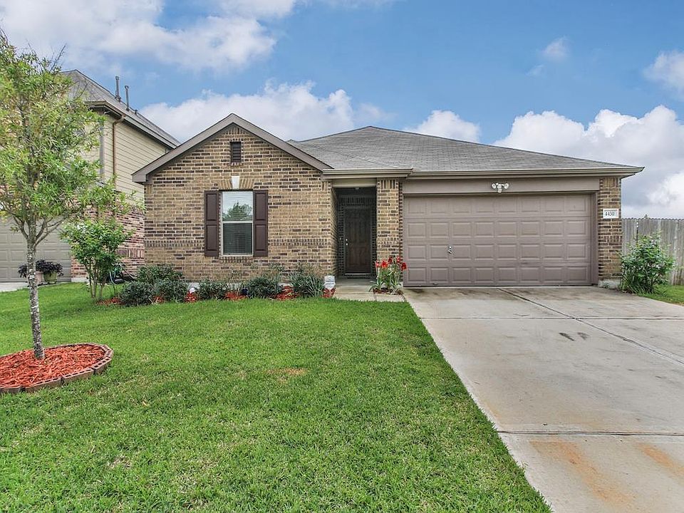 1st image of 4430 N Vineyard Meadow Ln