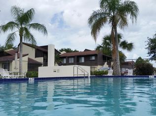 5252 Bosque Ln APT 12, West Palm Beach, FL 33415