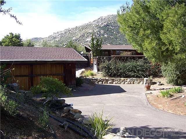 1st image of 16116 Coyote Creek Trl