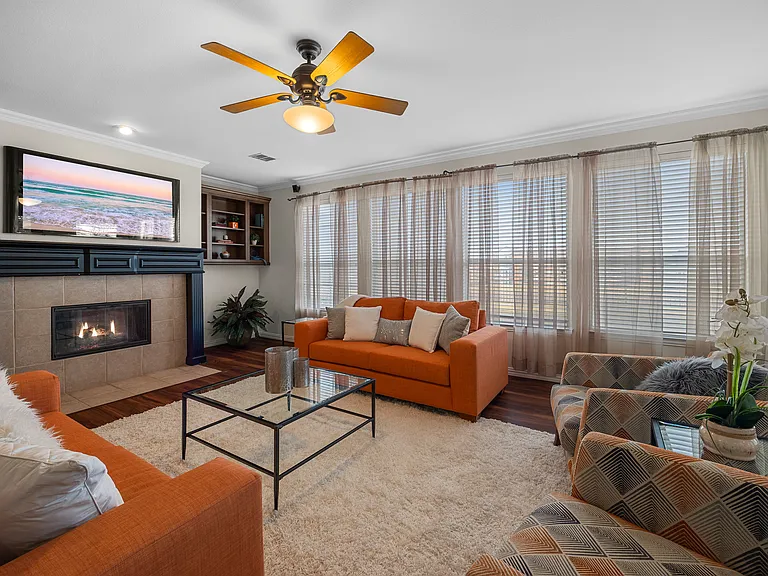 9720 Zembriski Dr — Photo 14