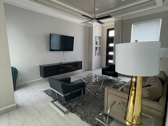 4th image of 3506 Featherie St #1