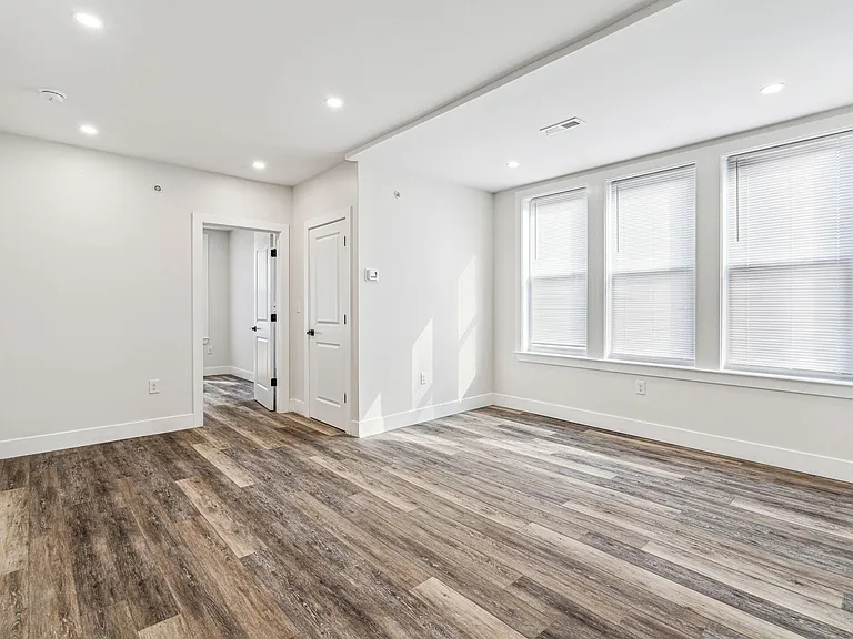 5601 Lansdowne Ave #3 — Photo 23