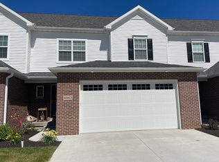 4563 Slate Creek Dr, Bettendorf, IA 52722