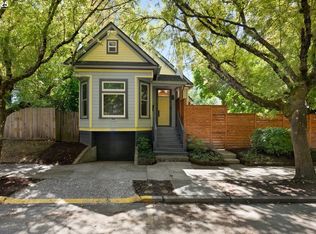 1416 SE Ash St, Portland, OR 97214