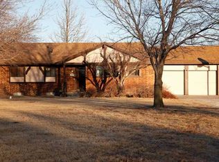 4010 W Rio Grand Dr, Valley Center, KS 67147