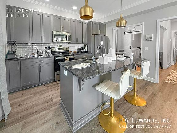 5th image of 13 Lakeview