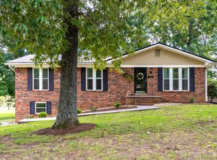 260 Oakwood Cir NE, Cleveland, TN 37312