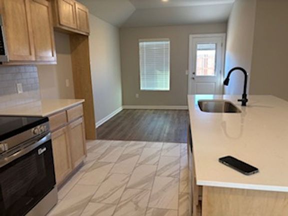 5th image of 9109 Washita Creek Dr