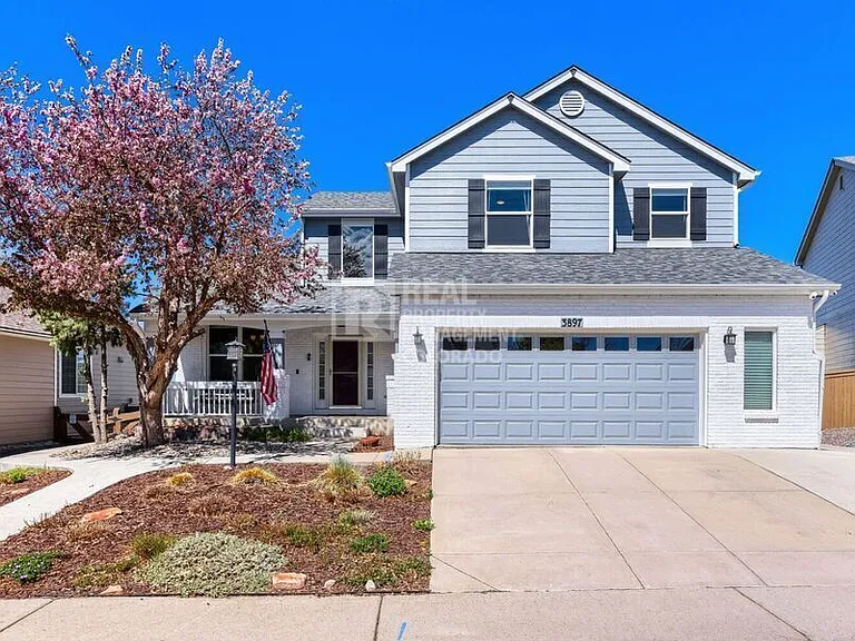 3897 Mallard Ln — Photo 1