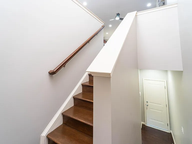 13236 Tivoli Lake Blvd — Photo 9
