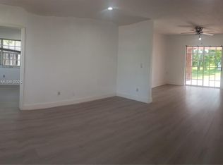 3130 SW 65th Ave, Miami, FL 33155