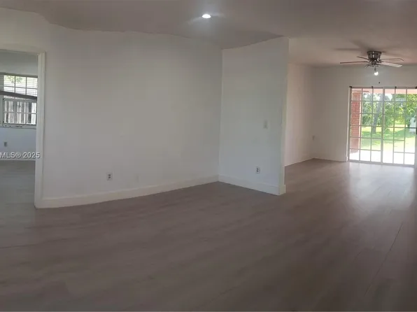 3130 SW 65th Ave, Miami, FL 33155