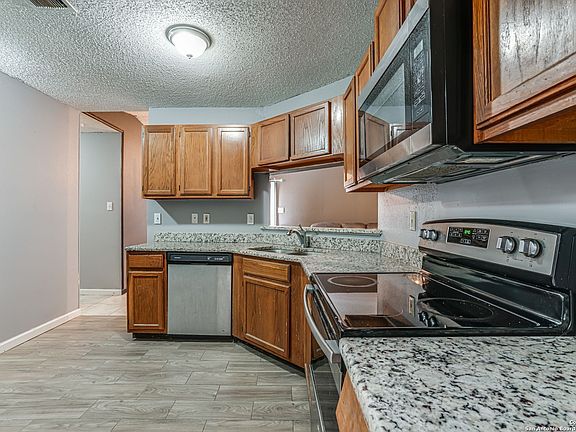 4th image of 6222 Valley Knight