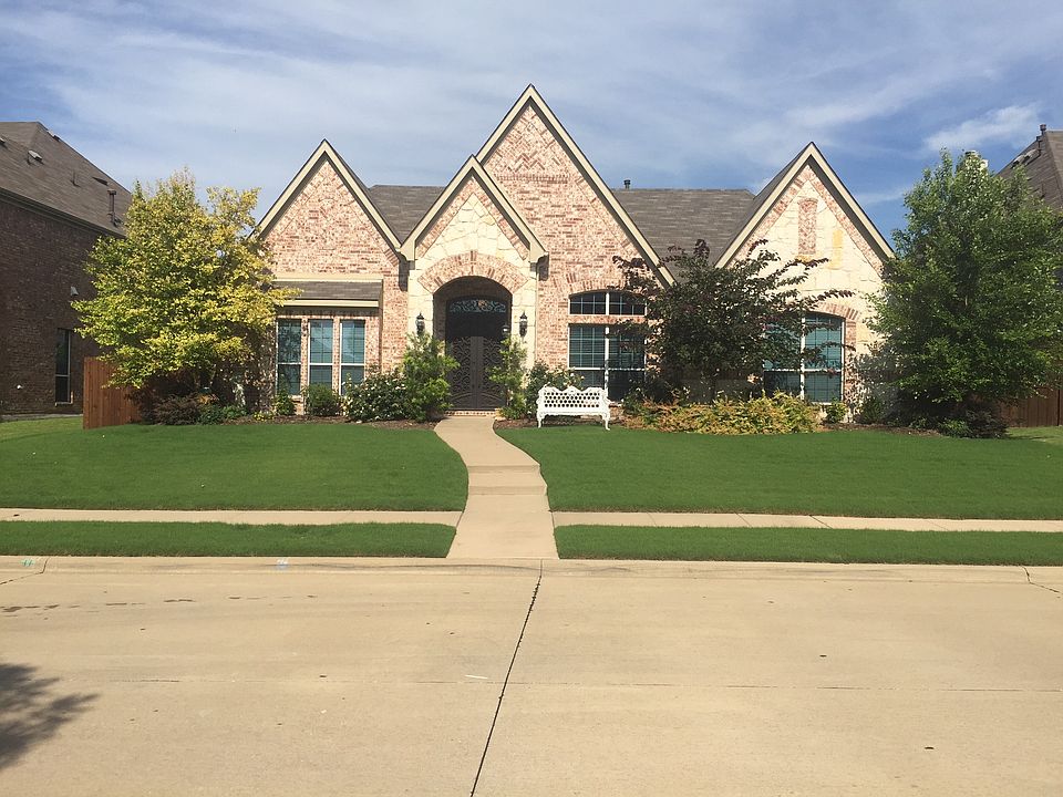 1st image of 11873 Foxwood Ln