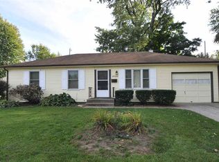 1022 Buckingham Dr, Fort Wayne, IN 46825