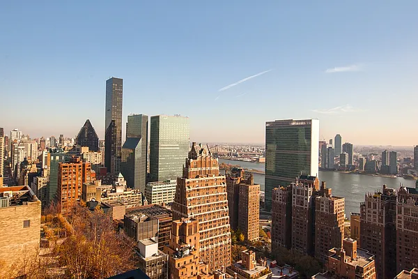 Rented by Olshan Realty | media 2