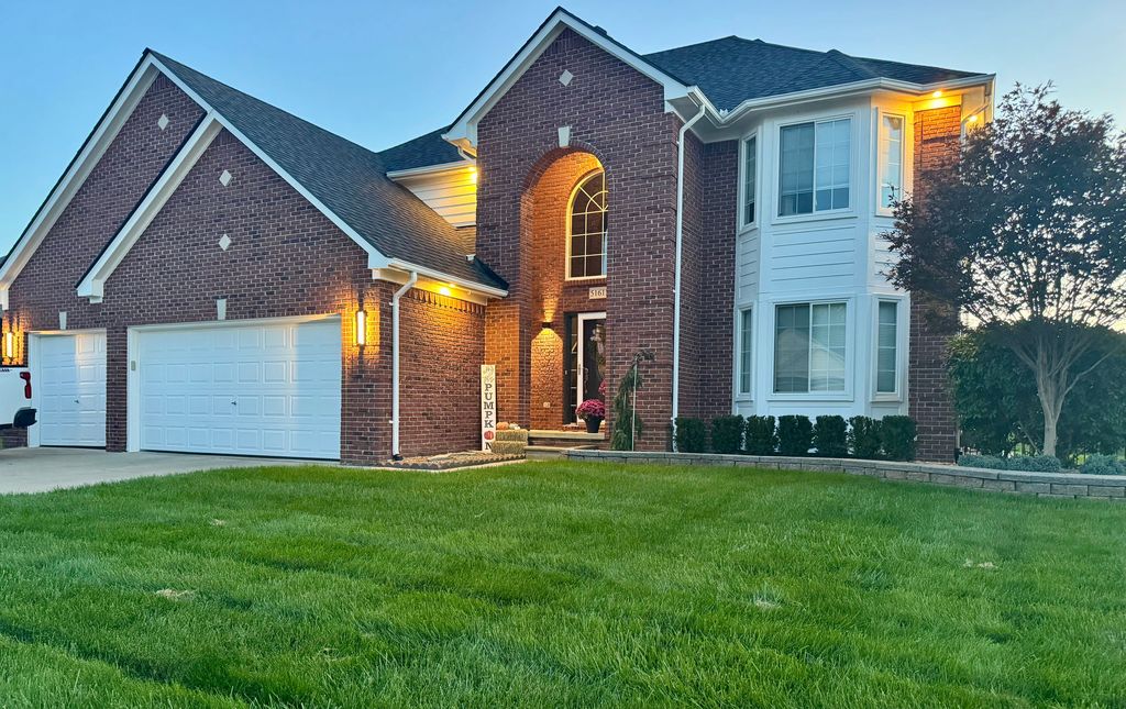 51613 Rivard Rd - Property Image