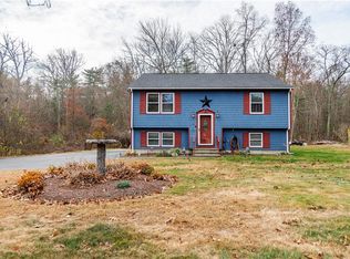 3222 Flat River Rd, Coventry, RI 02816