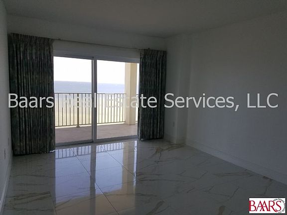 5th image of 615 Bayshore Dr APT 1207