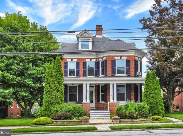 310 Lincolnway W, New Oxford, PA 17350