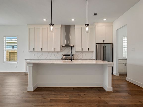 Fully loaded chef-ready kitchen