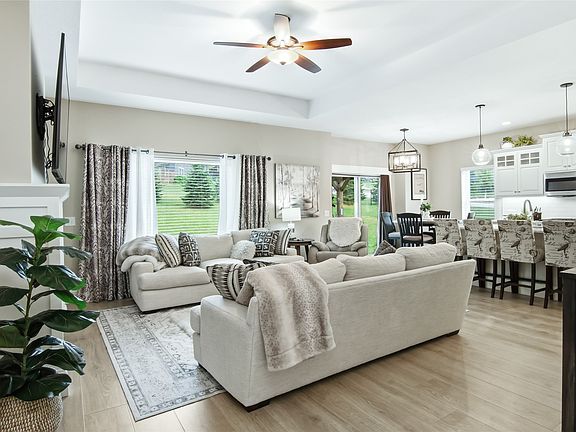 2nd image of 2580 McKinley Road