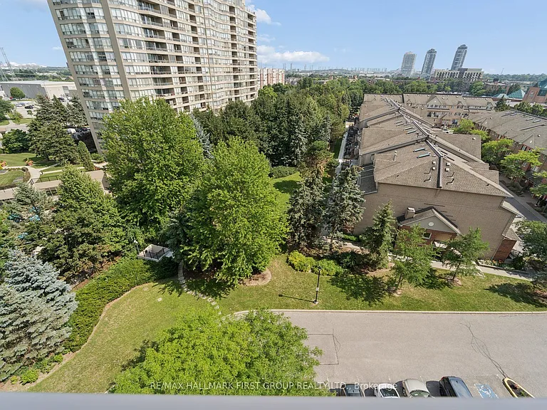 1200 The Esplanade N #908 — Photo 28