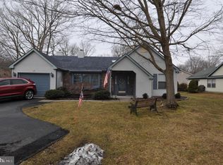 33 Morning Glory Ln, Whiting, NJ