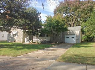 1433 S Kentwood Ave, Springfield, MO 65804