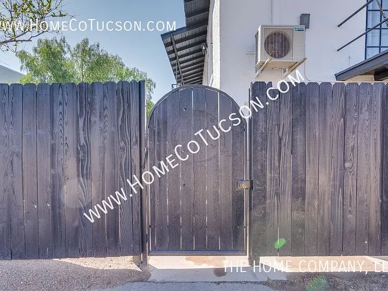 940 E Florita St — Photo 4